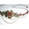 Bronze Diadem mit roten böhmischen Kristallperlen und Blumenmuster