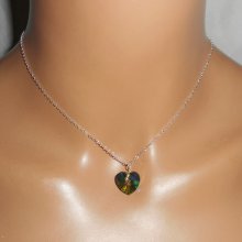 Grüner Herzanhänger aus Swarovski-Kristall an einer Kette aus 925er Silber